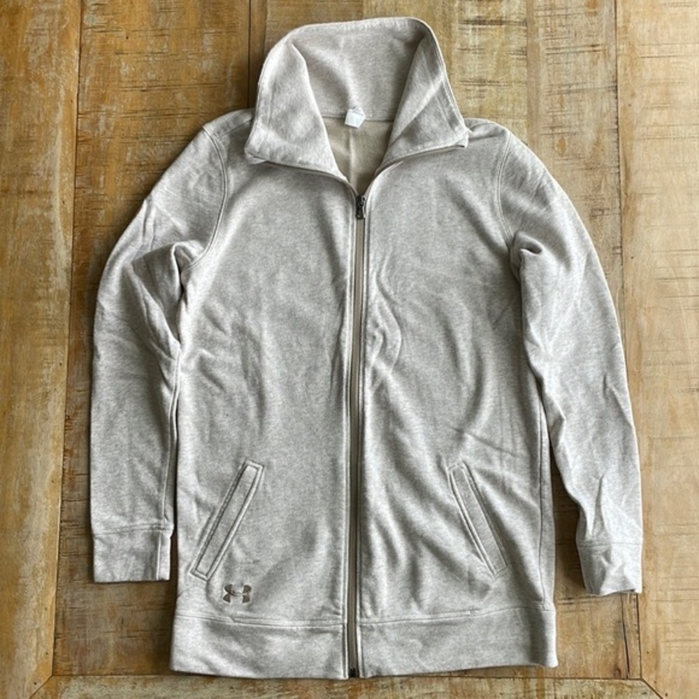Under Armour women’s long sweatshirt size SM